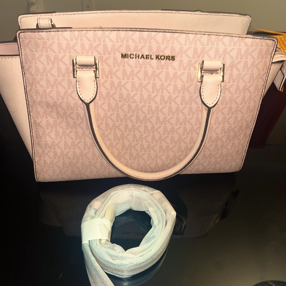 Michael Kors Hand bag Pink